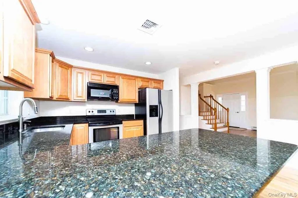 6 Stonybrook Road Pine Bush NY 12566