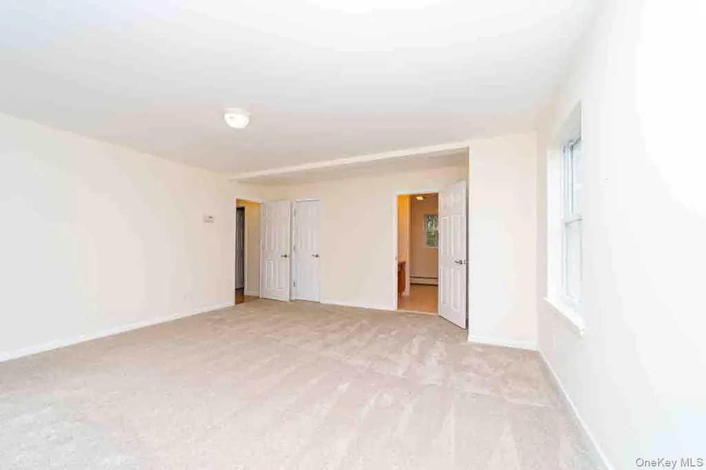 6 Stonybrook Road Pine Bush NY 12566