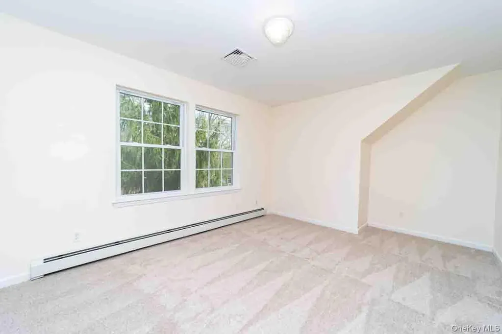 6 Stonybrook Road Pine Bush NY 12566