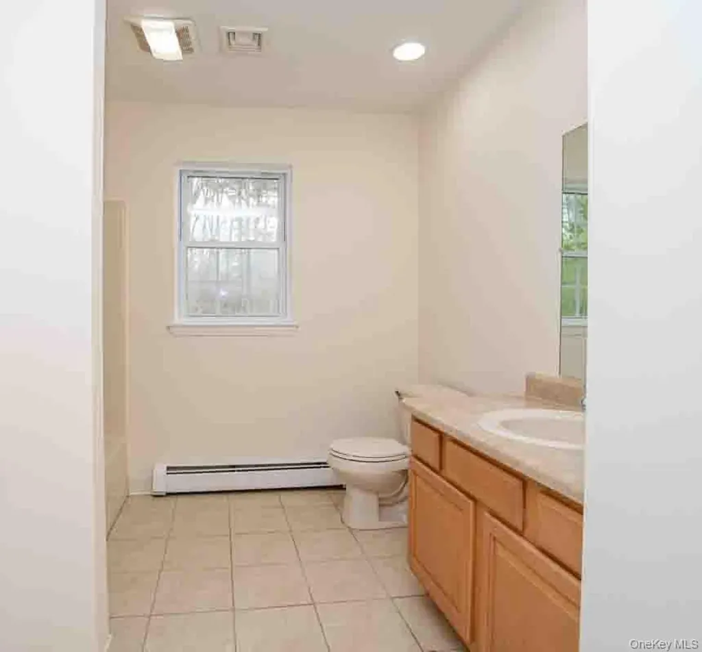 6 Stonybrook Road Pine Bush NY 12566