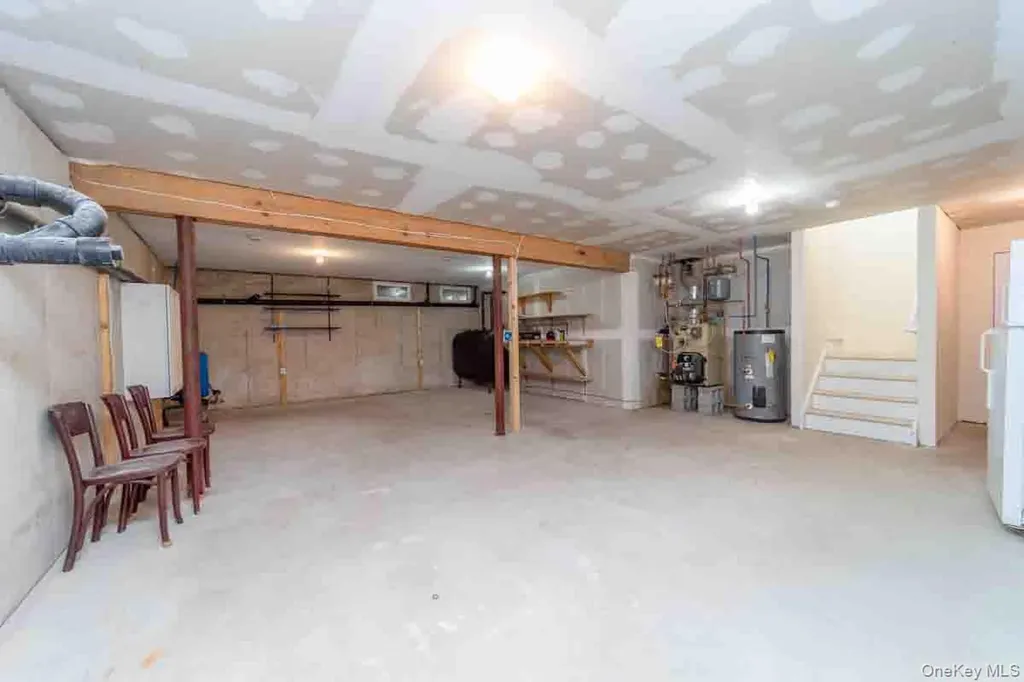 6 Stonybrook Road Pine Bush NY 12566