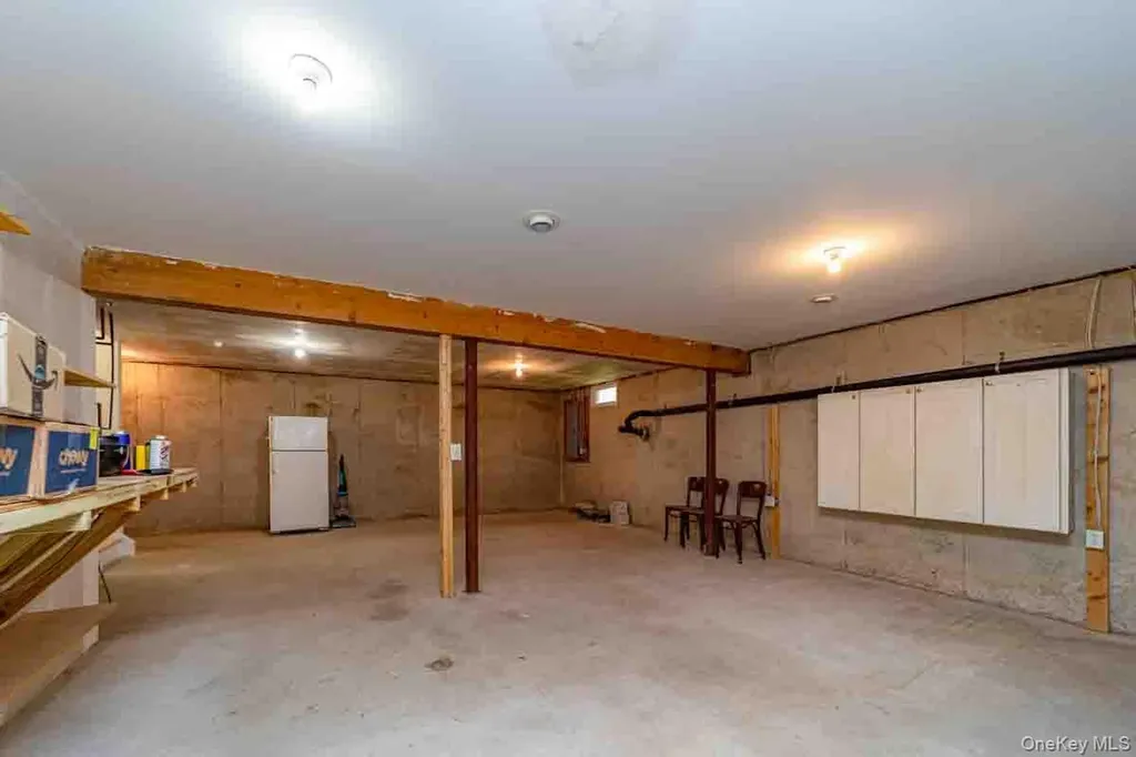 6 Stonybrook Road Pine Bush NY 12566