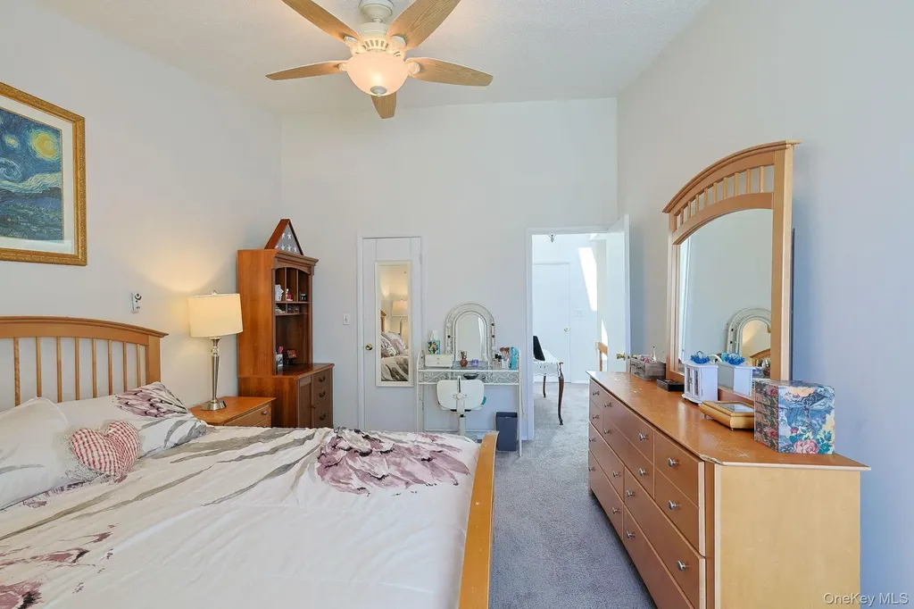 2820 Whispering Hills Chester NY 10918