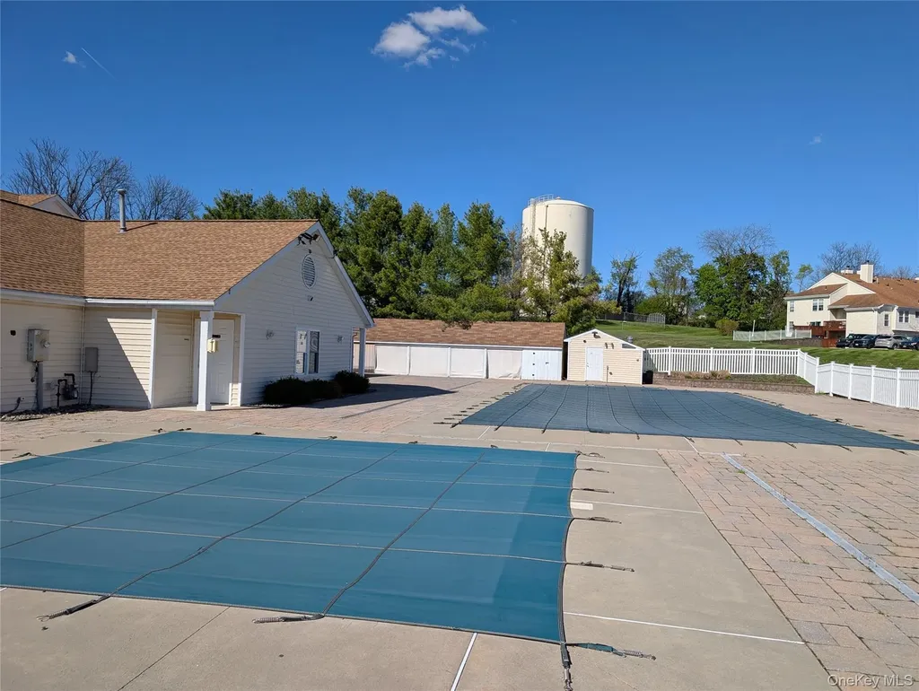 2820 Whispering Hills Chester NY 10918