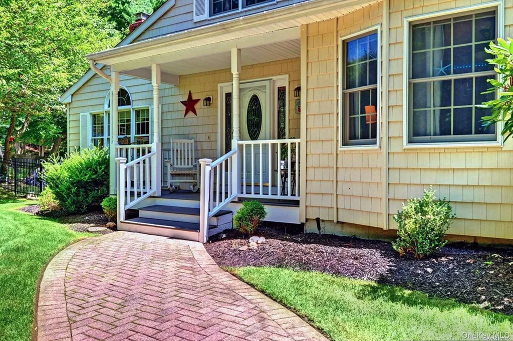 150 N Woods Drive Wading River NY 11792
