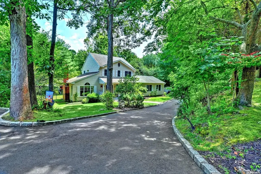 150 N Woods Drive Wading River NY 11792