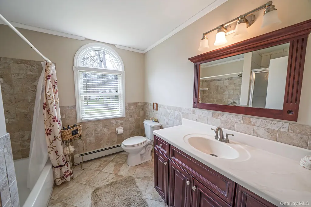 367 Hewlett Avenue East Patchogue NY 11772