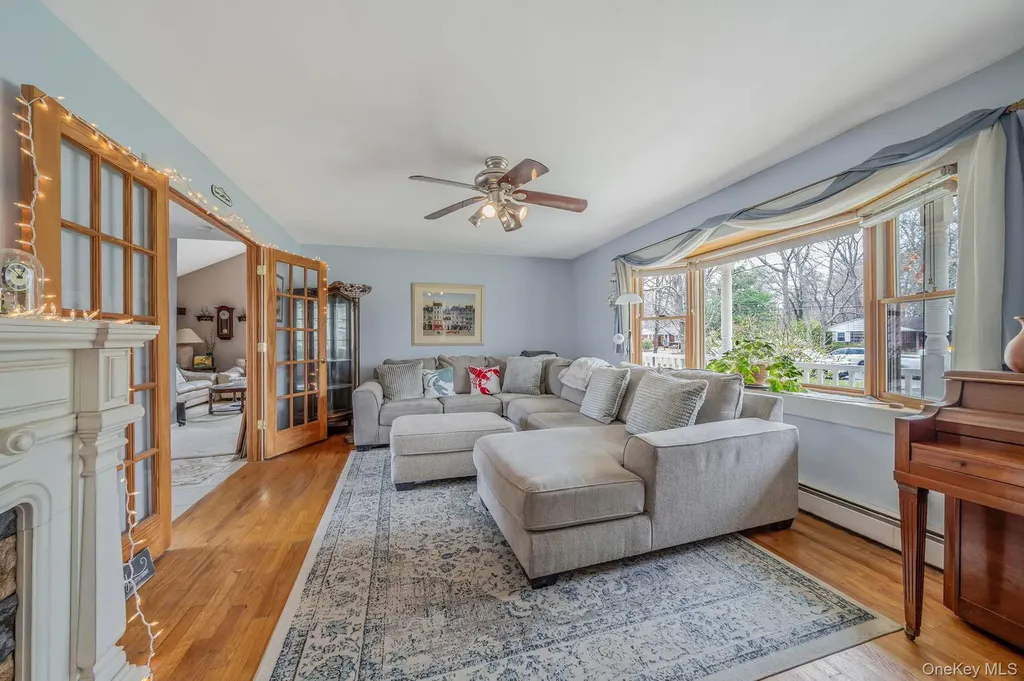 367 Hewlett Avenue East Patchogue NY 11772