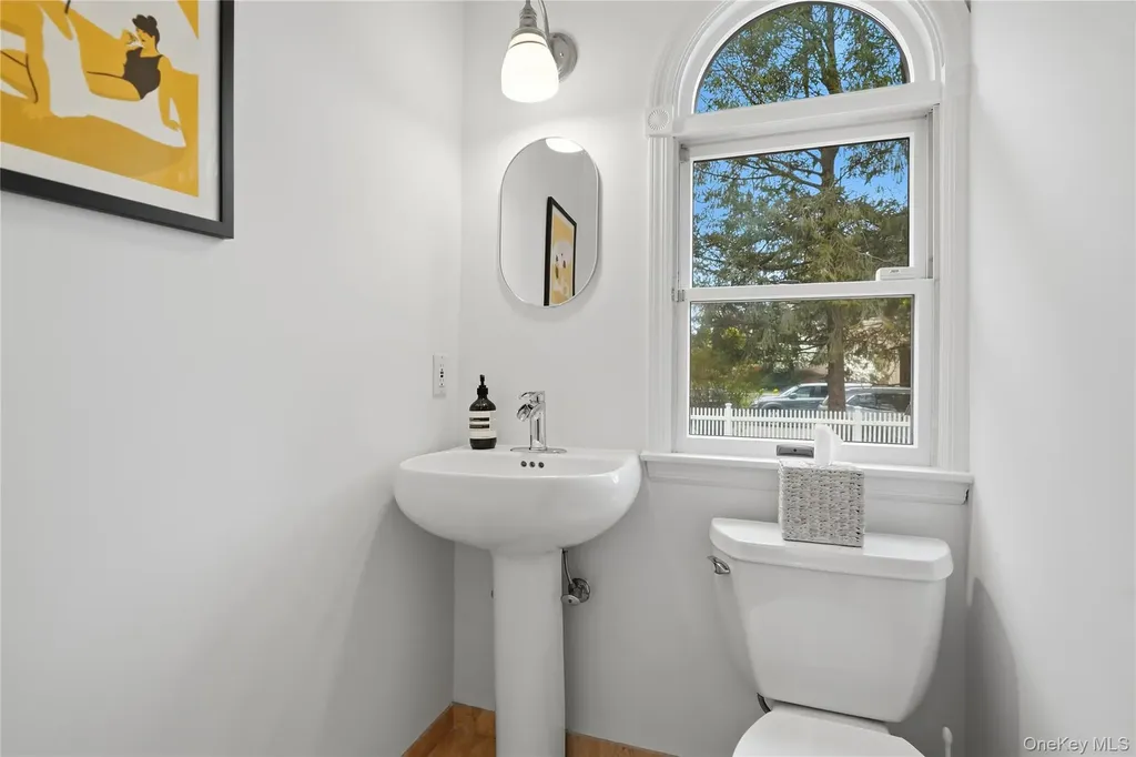 507 Bleeker Avenue Mamaroneck NY 10543