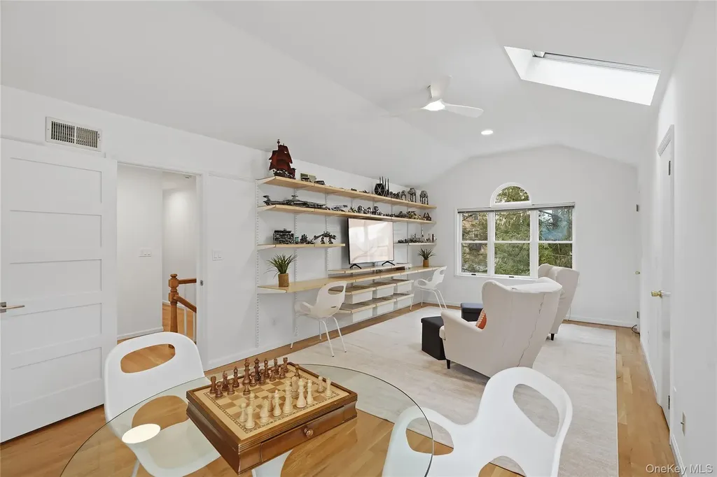 507 Bleeker Avenue Mamaroneck NY 10543