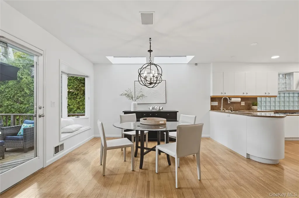 507 Bleeker Avenue Mamaroneck NY 10543