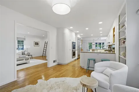 507 Bleeker Avenue Mamaroneck NY 10543