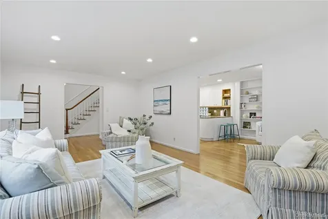 507 Bleeker Avenue Mamaroneck NY 10543