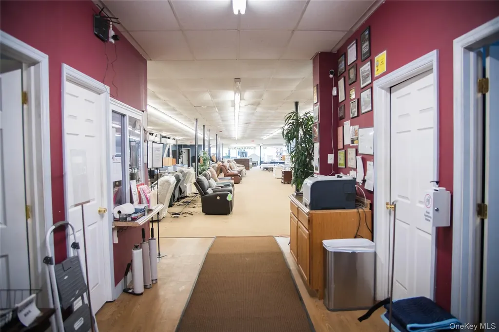 314 E Broadway Monticello NY 12701