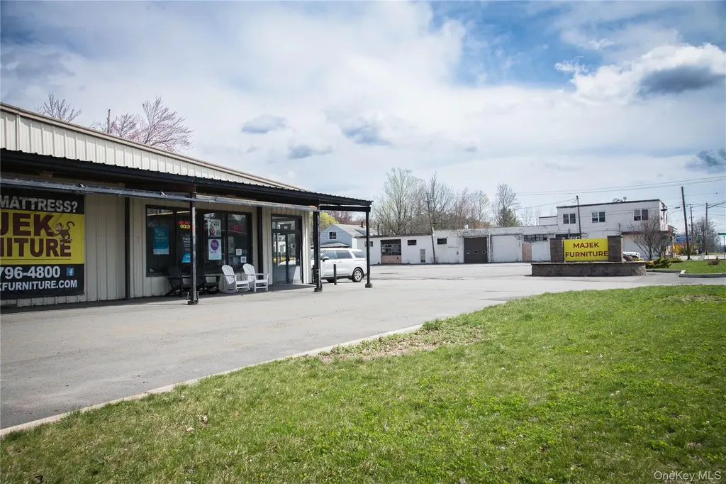 314 E Broadway Monticello NY 12701