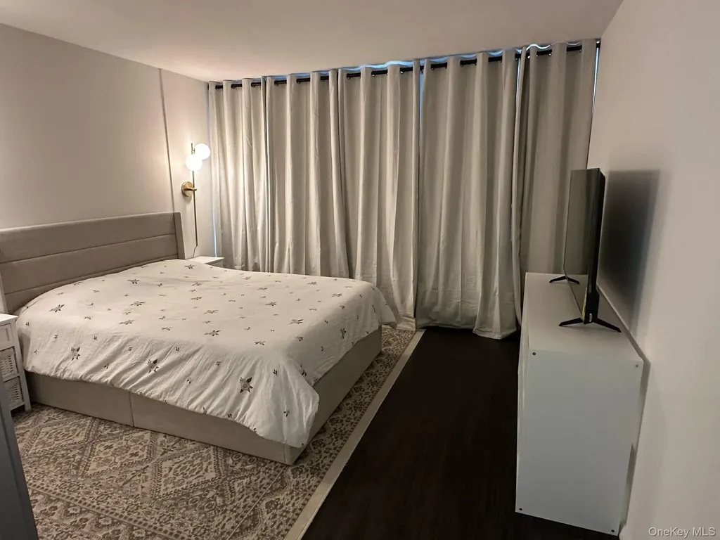 150-38 Union Turnpike Flushing NY 11367