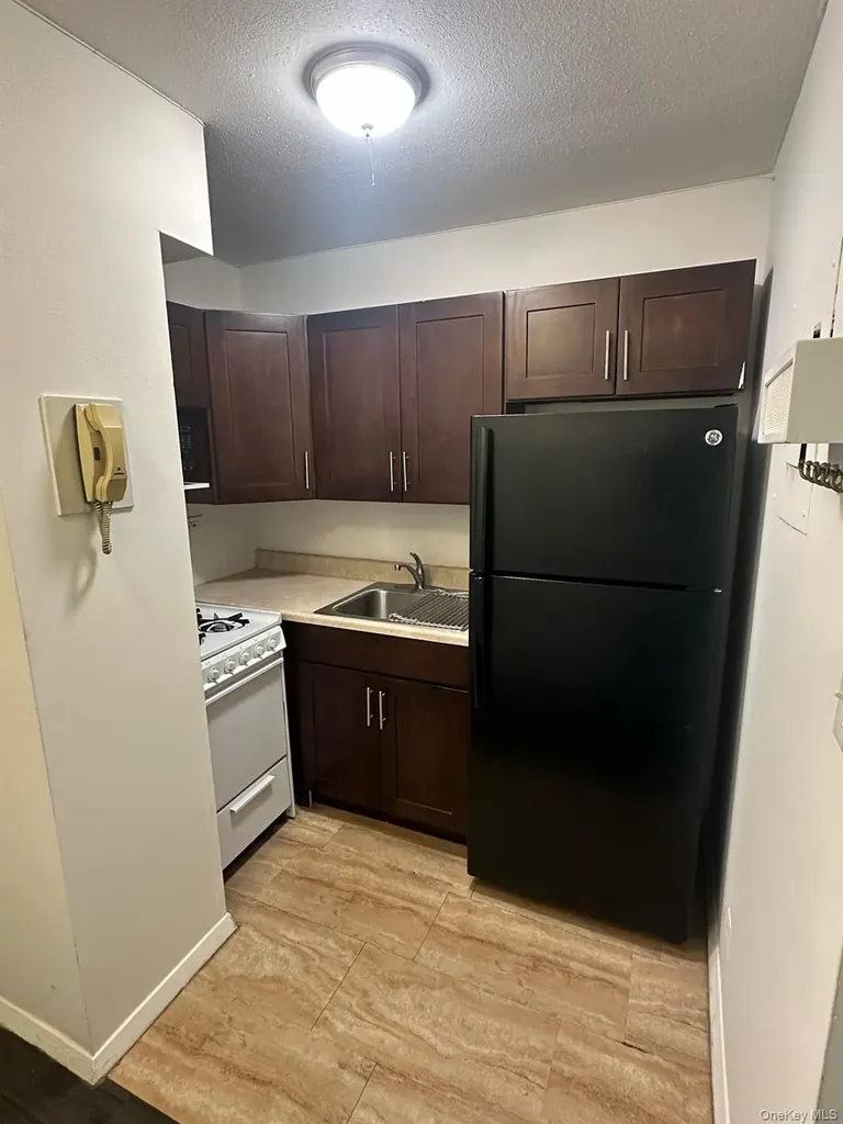 150-38 Union Turnpike Flushing NY 11367