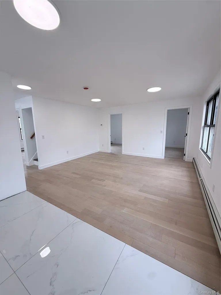 4539 171st Place Flushing NY 11358