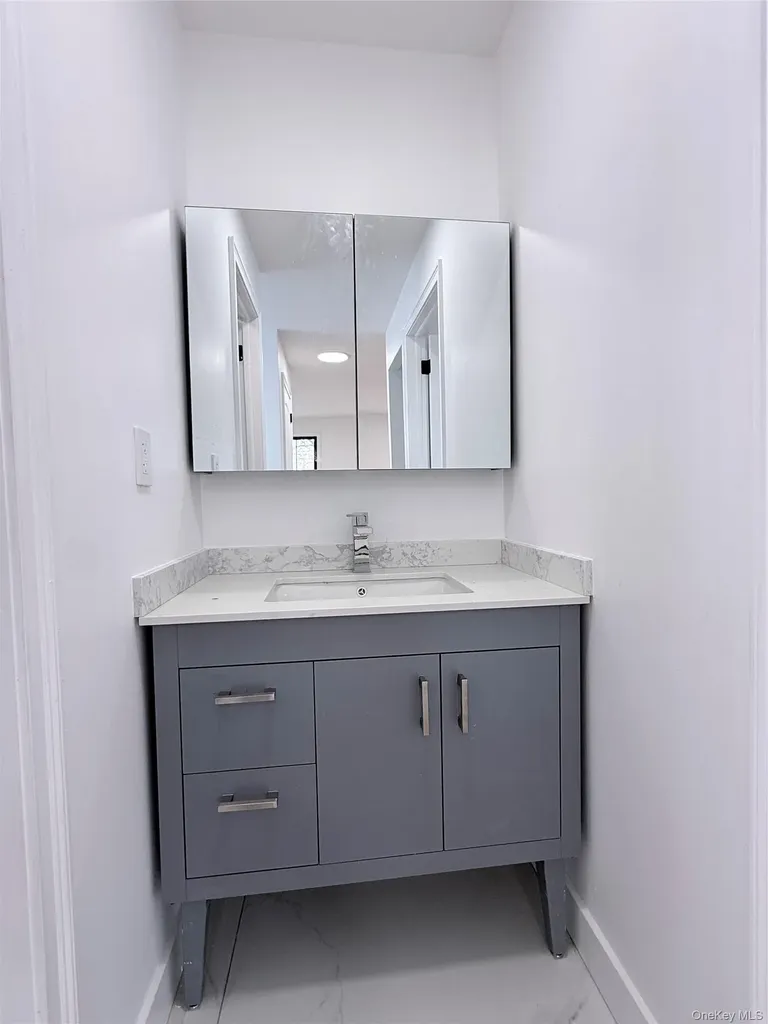 4539 171st Place Flushing NY 11358