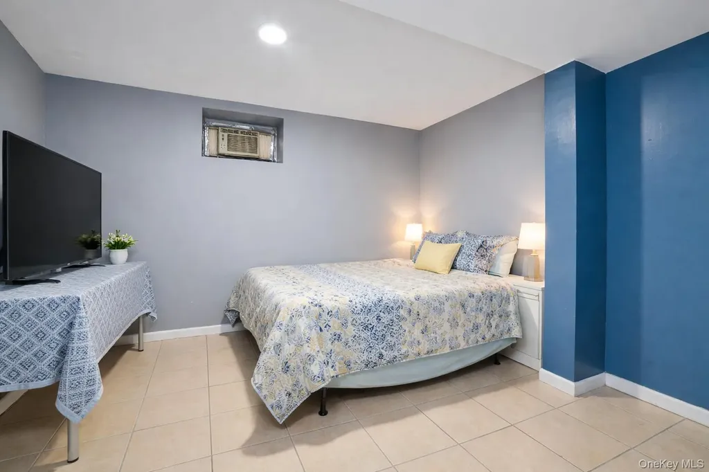 5911 Fresh Pond Road Maspeth NY 11378