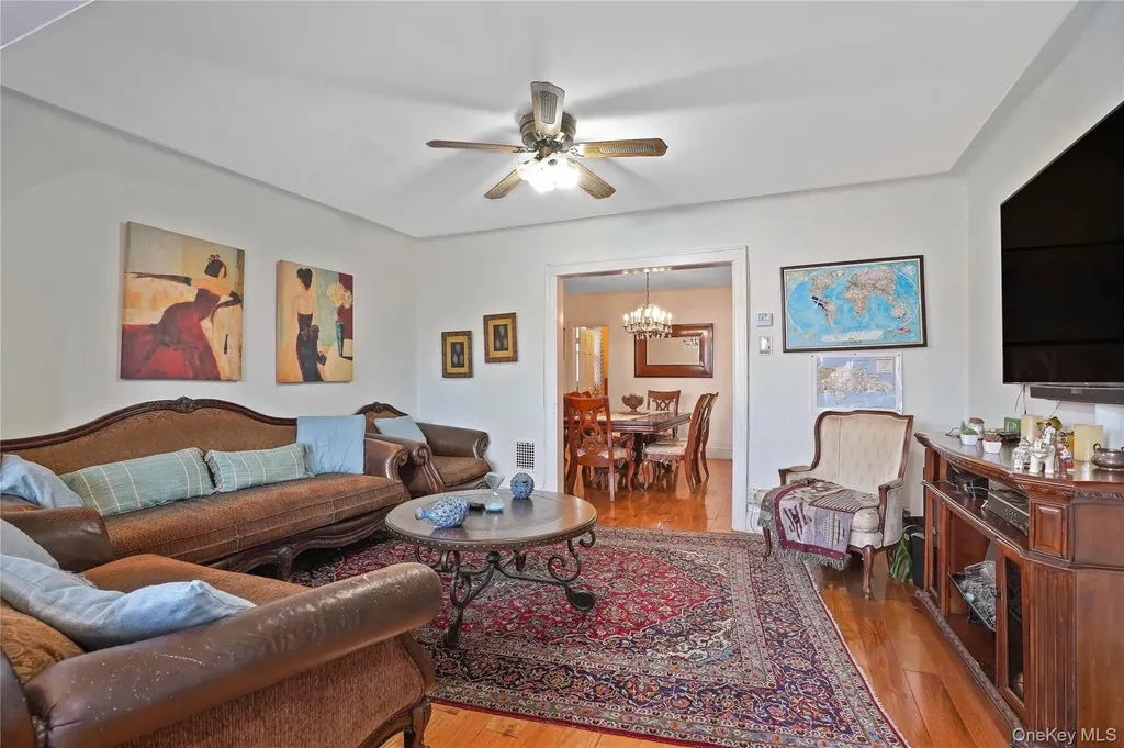 5911 Fresh Pond Road Maspeth NY 11378