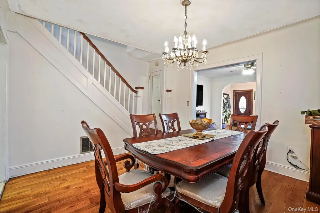 5911 Fresh Pond Road Maspeth NY 11378