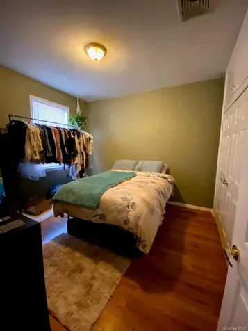 941 Manhattan Avenue Brooklyn NY 11222