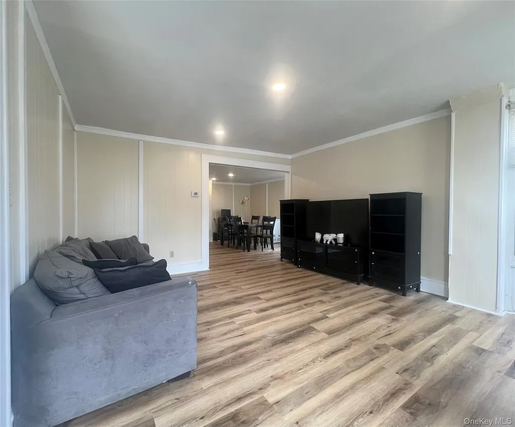 34 Smith Street Poughkeepsie NY 12601