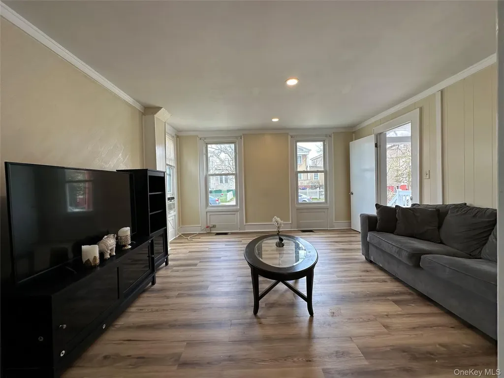 34 Smith Street Poughkeepsie NY 12601