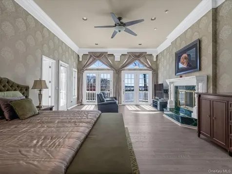 19 Mallard Drive Lloyd Harbor NY 11743