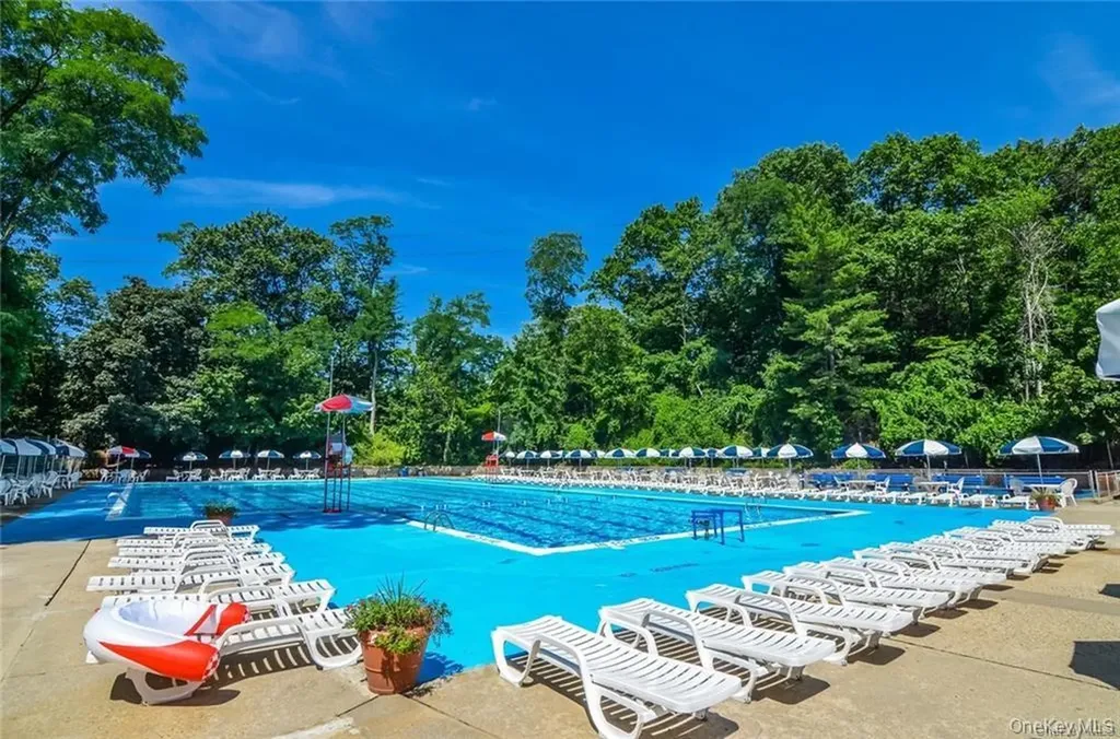 4 Sadore Lane Yonkers NY 10710