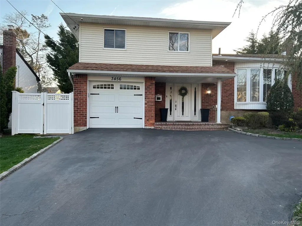 3456 Howard Boulevard Baldwin NY 11510
