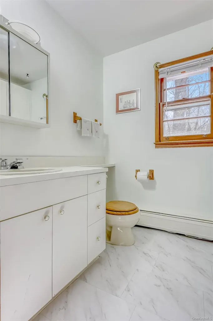 16 Sterling Forest Lane Suffern NY 10901