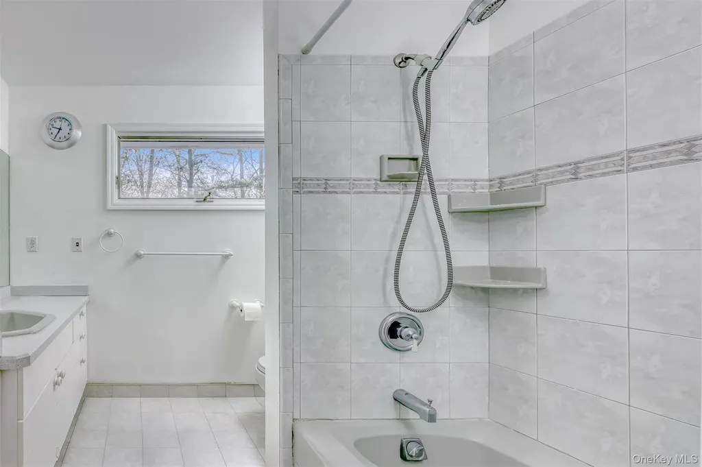 16 Sterling Forest Lane Suffern NY 10901