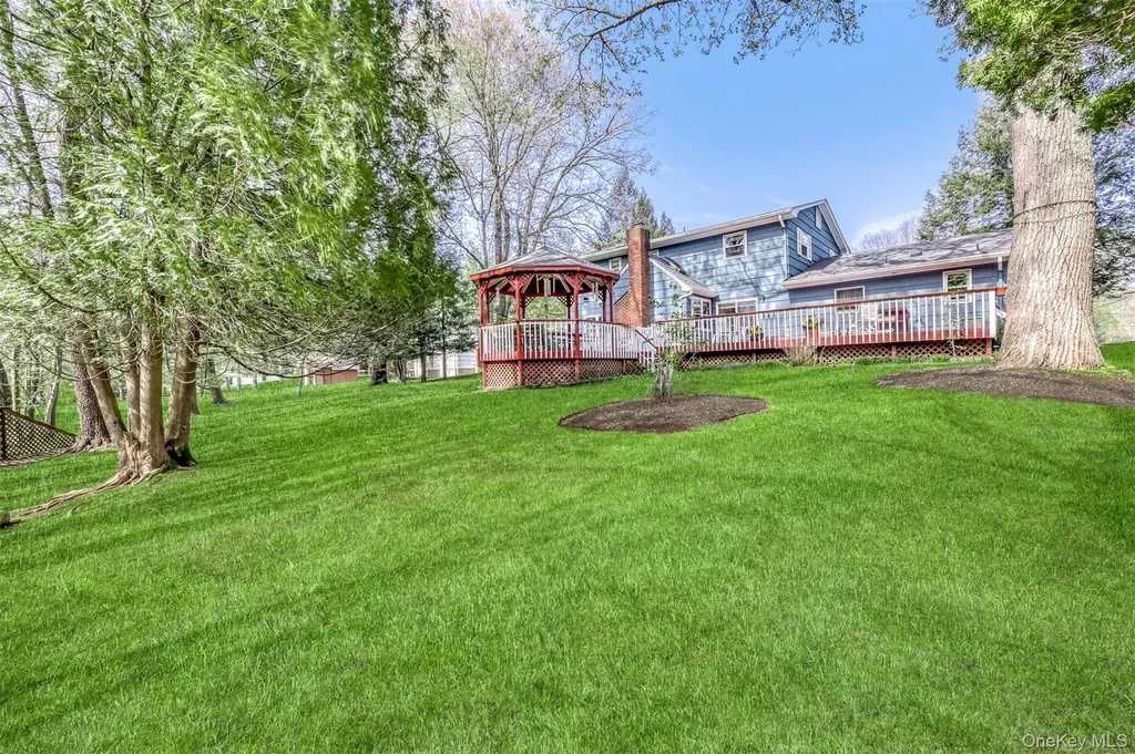 16 Sterling Forest Lane Suffern NY 10901