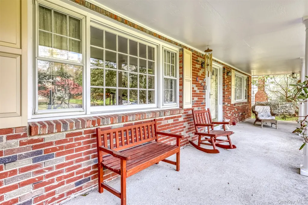 16 Sterling Forest Lane Suffern NY 10901