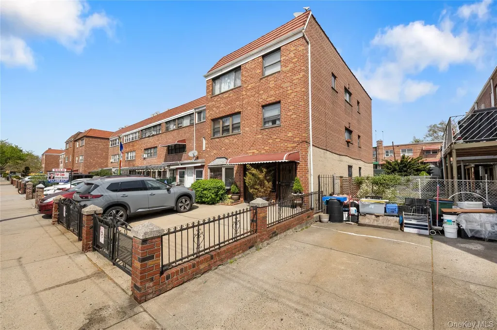 3141 68th Street Woodside NY 11377