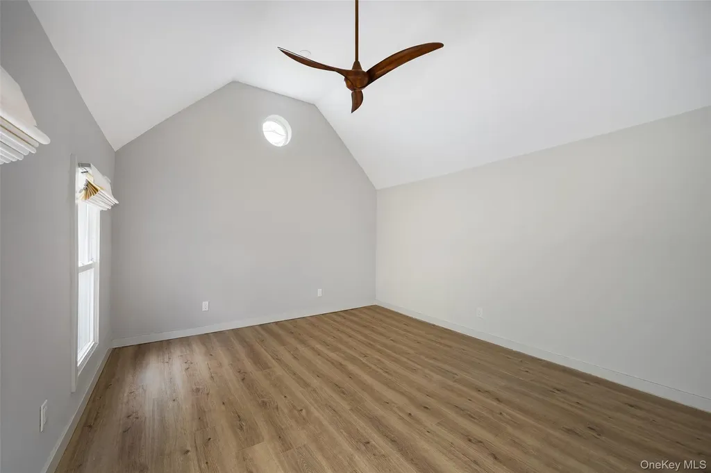 39 N Broadway Kingston NY 12401