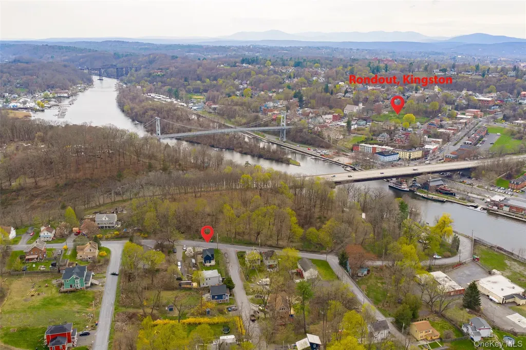 39 N Broadway Kingston NY 12401