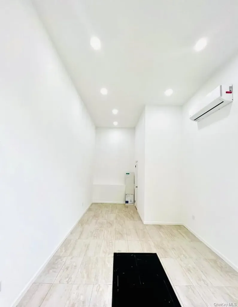 547 E 137th Street Bronx NY 10454