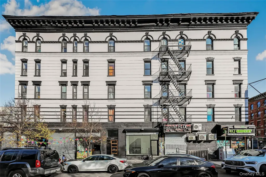 547 E 137th Street Bronx NY 10454