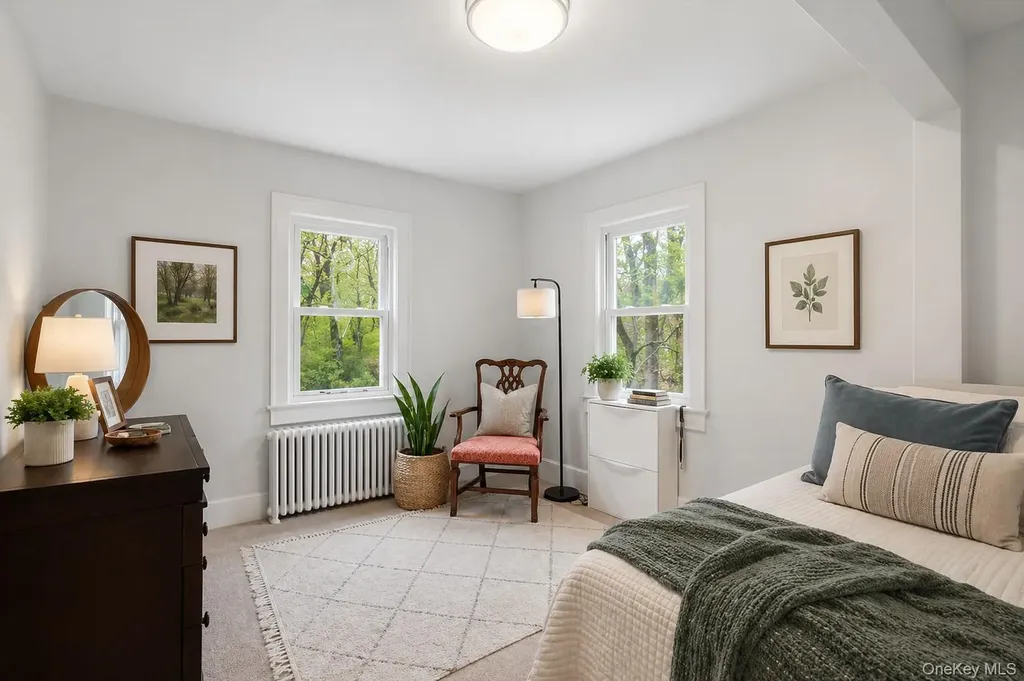 145 Saxon Woods Road White Plains NY 10605