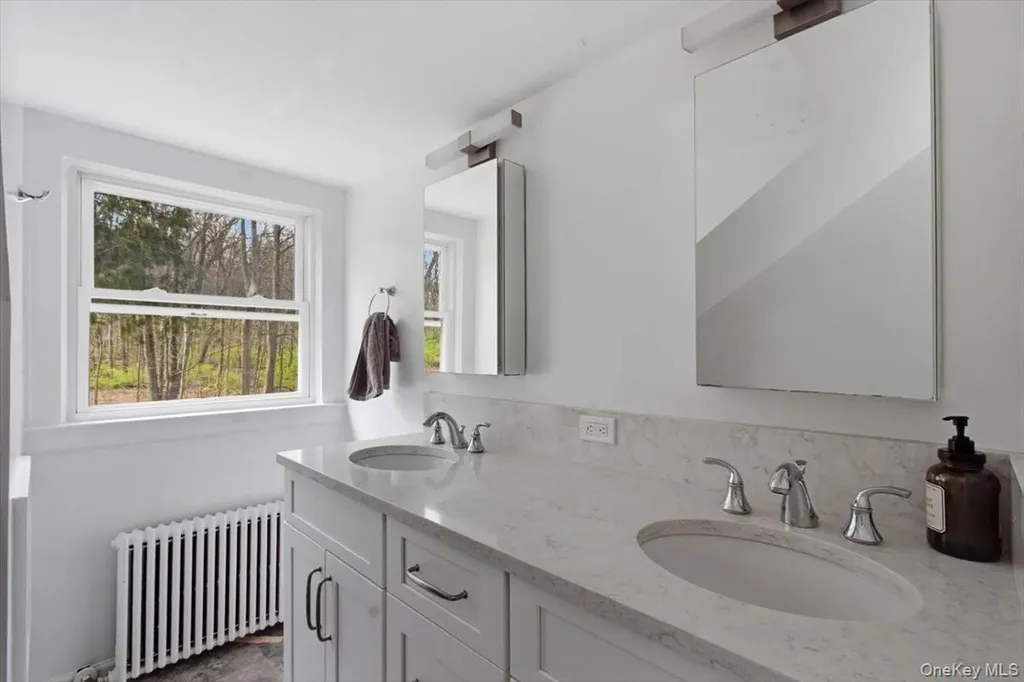 145 Saxon Woods Road White Plains NY 10605