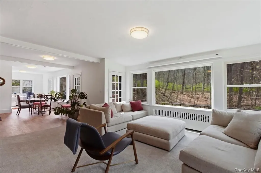 145 Saxon Woods Road White Plains NY 10605