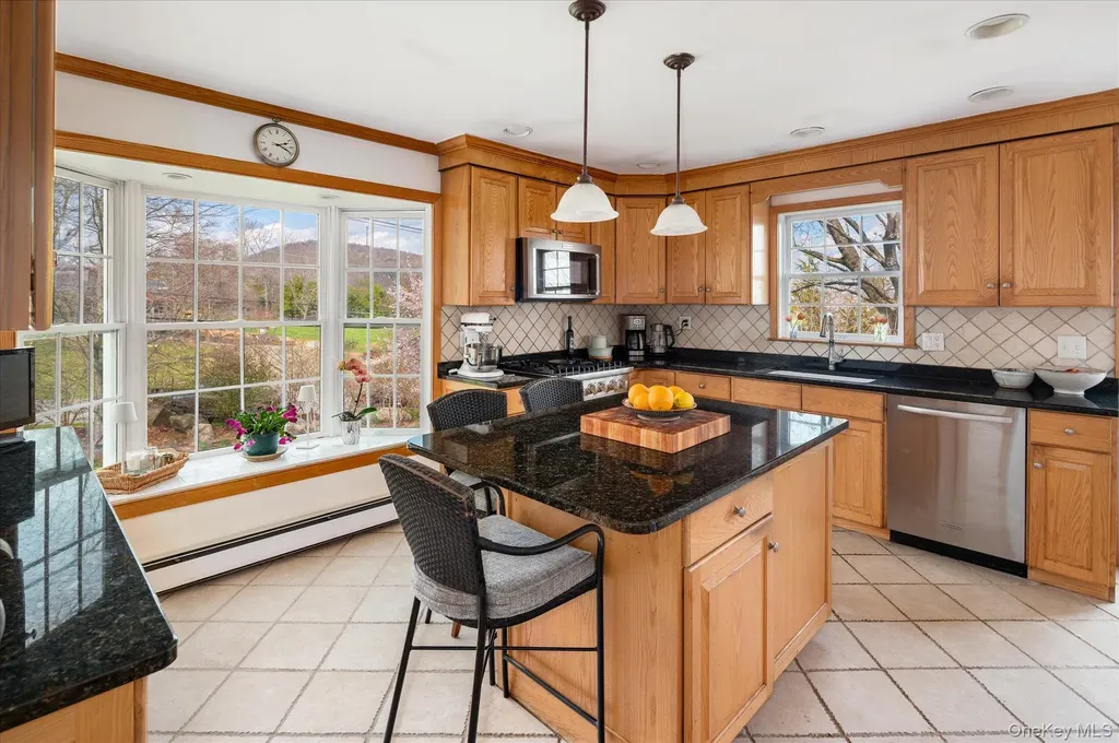 475 Mooney Hill Road Patterson NY 12563