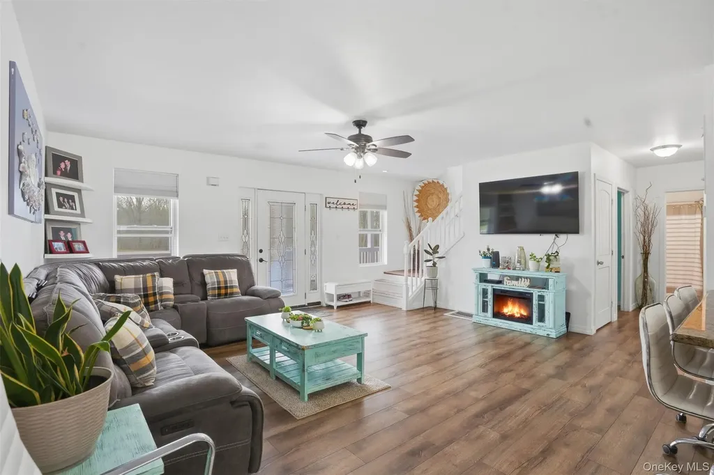 2428 Bruynswick Road Wallkill NY 12589