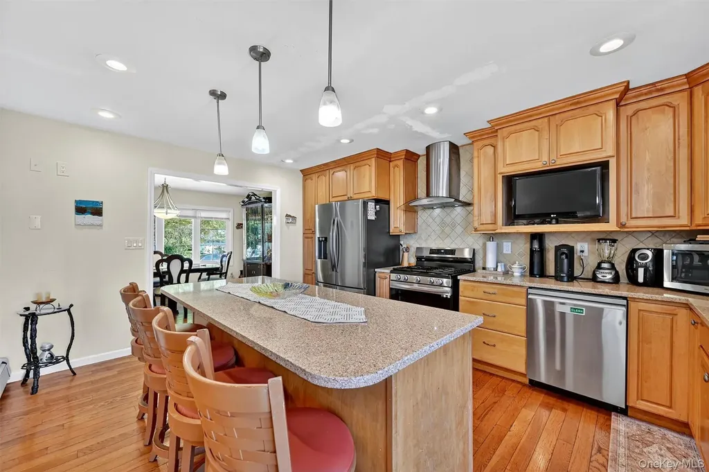 14 Malone Avenue Garnerville NY 10923