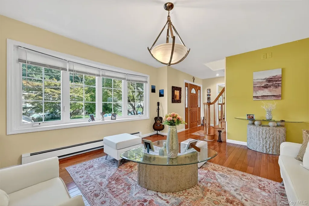 14 Malone Avenue Garnerville NY 10923