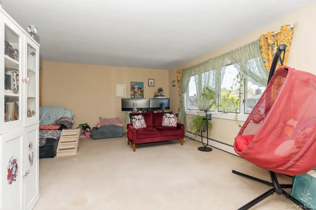 15143 21st Avenue Whitestone NY 11357