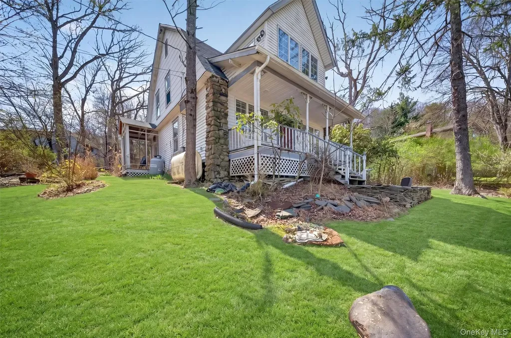 69 Edgewood Drive Central Valley NY 10917